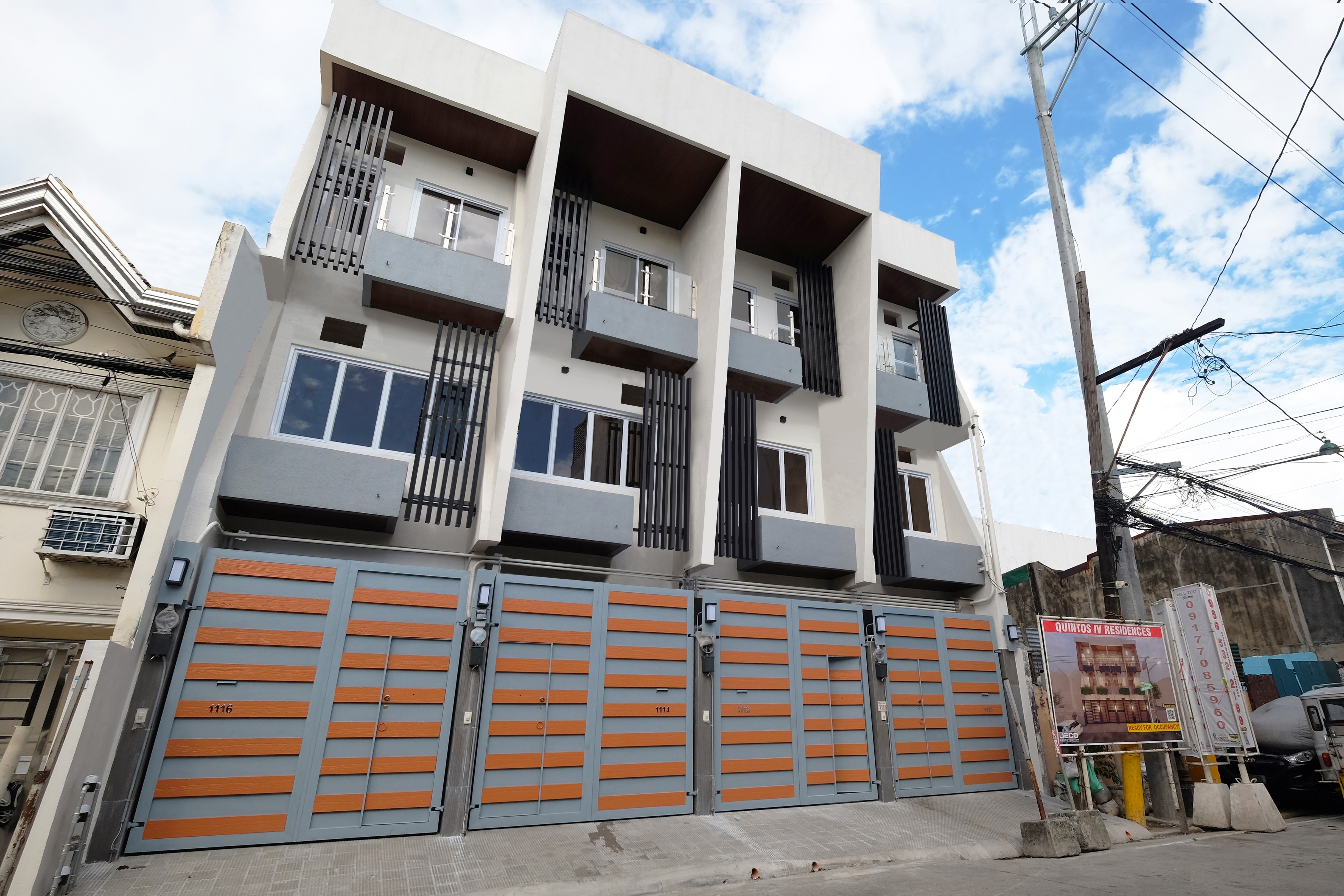 <center>Townhouses</center>